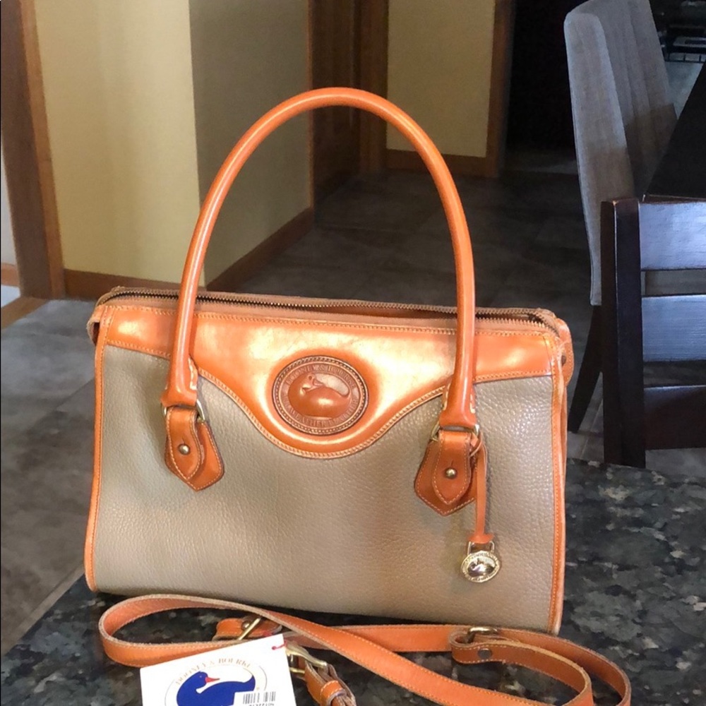 Dooney & Bourke Purse